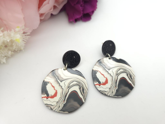 Preview: Schwarz Weiß Farbverlauf Ohrhänger mit Stecker